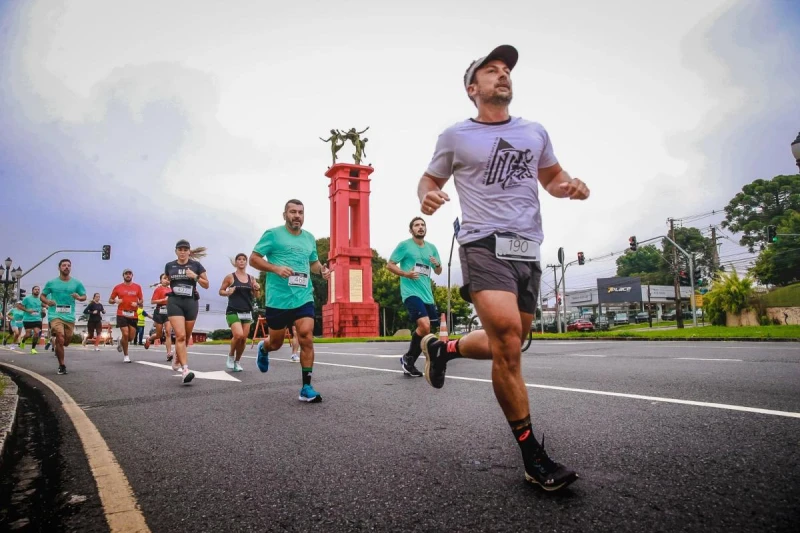 A prática de corrida impacta indivíduos